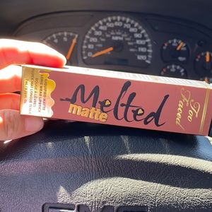 Too faced matte lipstick